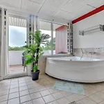 Emly - 1-1km From The Sea By Interhome بيت للعطل